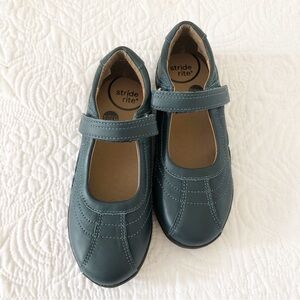 Stride rite  Claire Mary Jane Sz 13